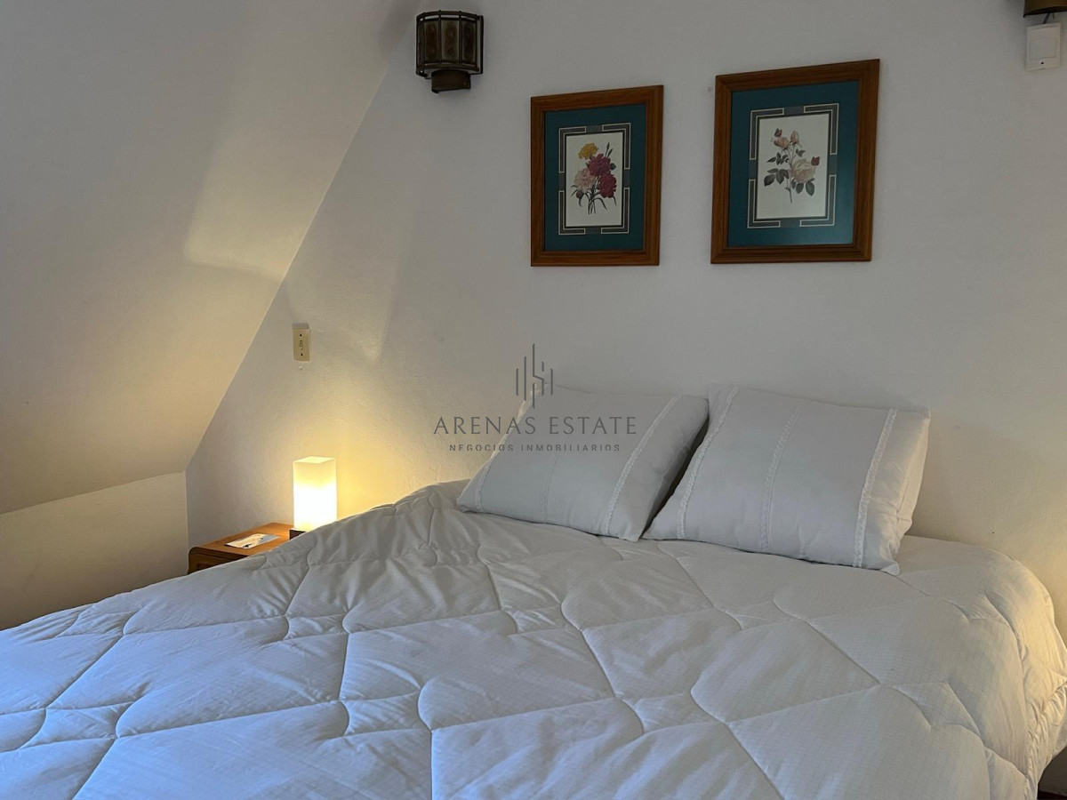 Casa ID.3260 - Vende casa de 3 dormitorios en Playa Brava, Punta del Este