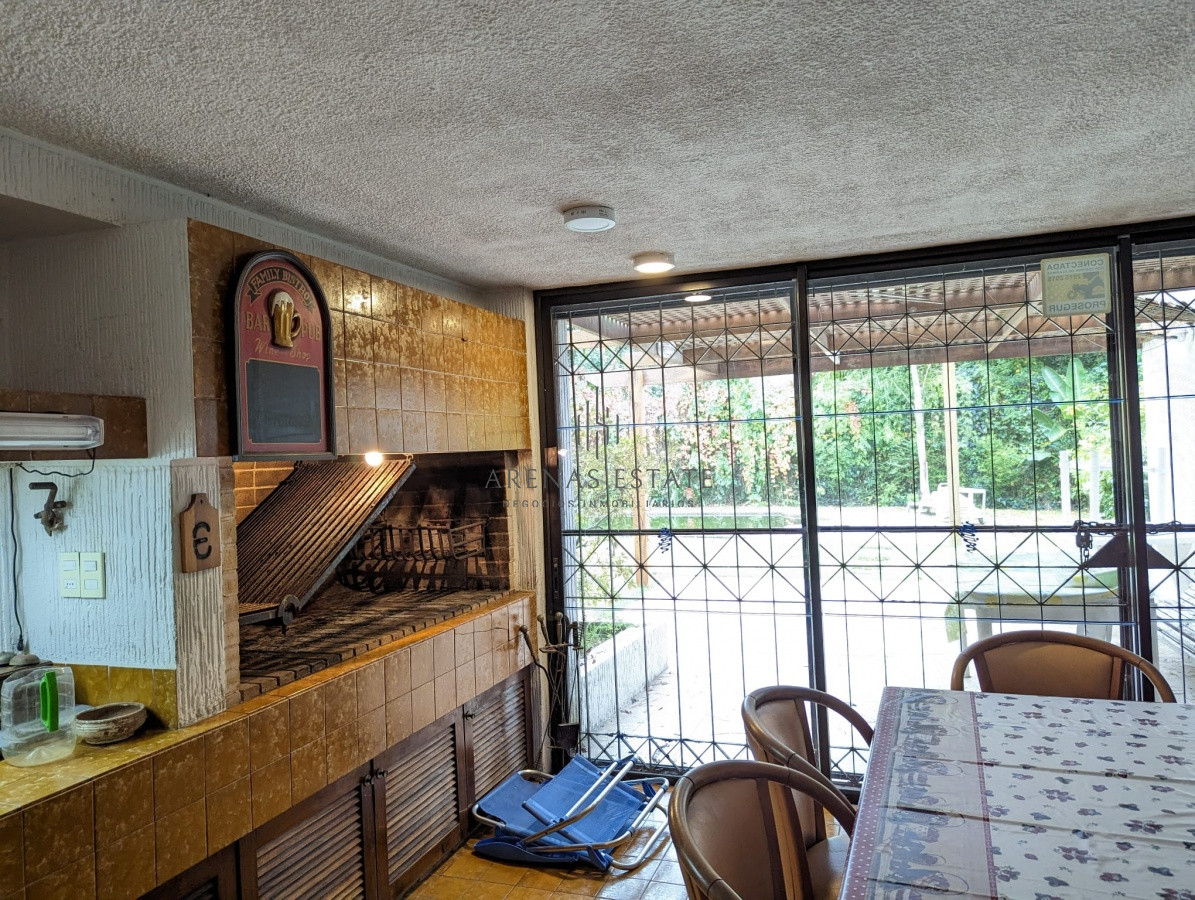 Casa ID.2836 - Hermosa y Amplia Casa en Mansa en venta