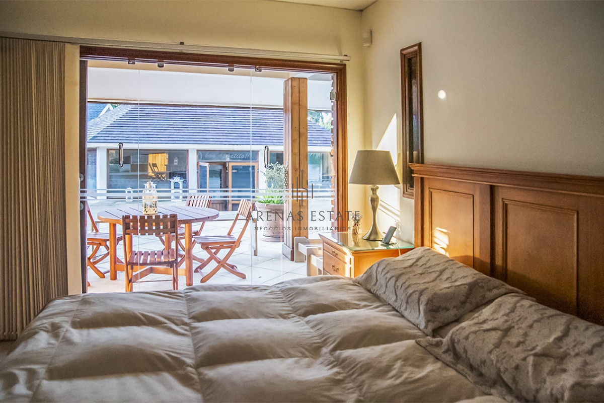 Casa ID.2868 - Hermosa casa en venta en Punta del Este