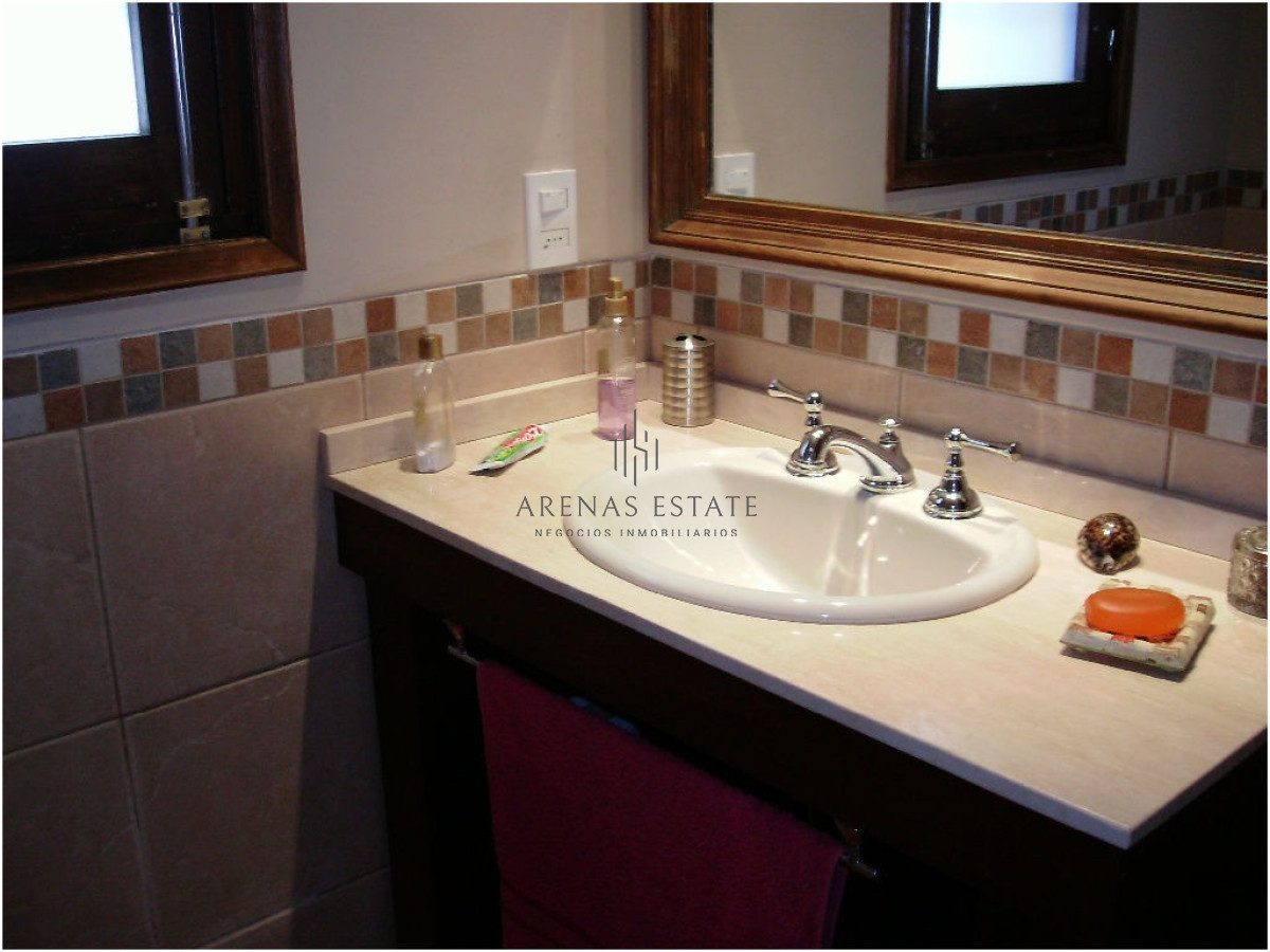 Casa ID.3952 - En una exelente ubicacion, una muy buena oportunidad 