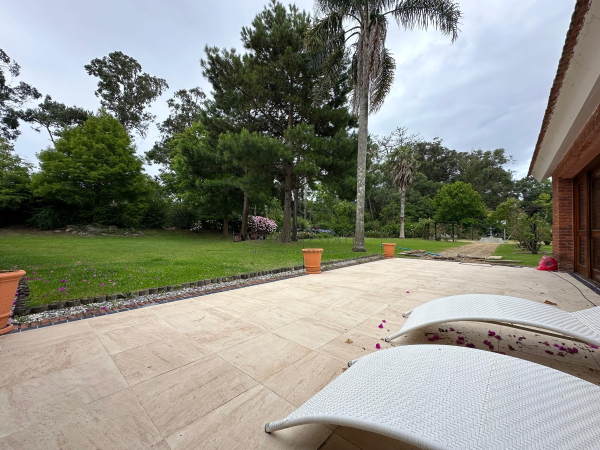 Casa ID.2387 - Propiedad exclusiva ubicada en Golf, Punta del este 