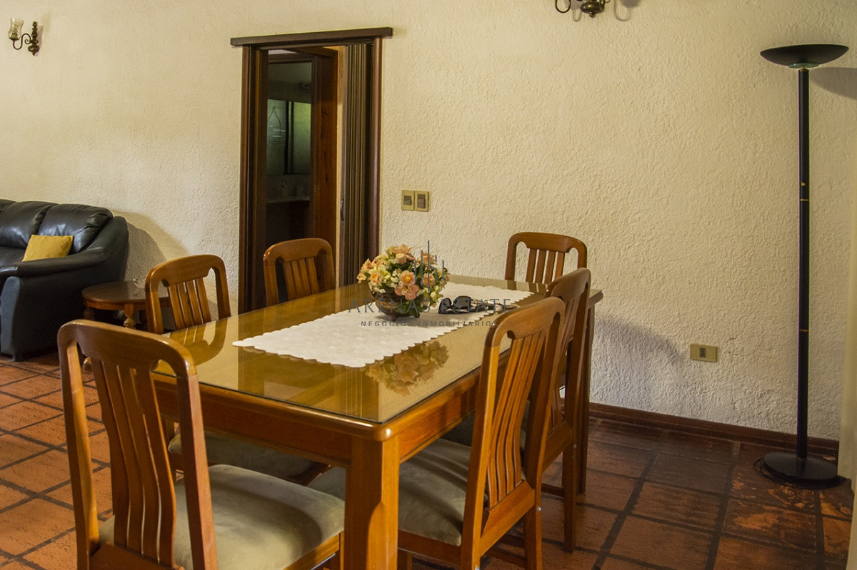 Casa ID.2841 - Casa en Venta de 3 dormitorios en Cantegril , Punta del este , Maldonado 