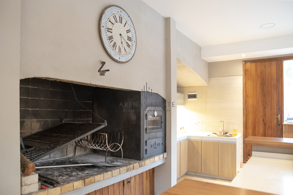 Casa ID.2868 - Hermosa casa en venta en Punta del Este