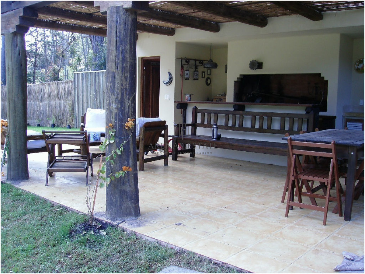 Casa ID.3952 - En una exelente ubicacion, una muy buena oportunidad 