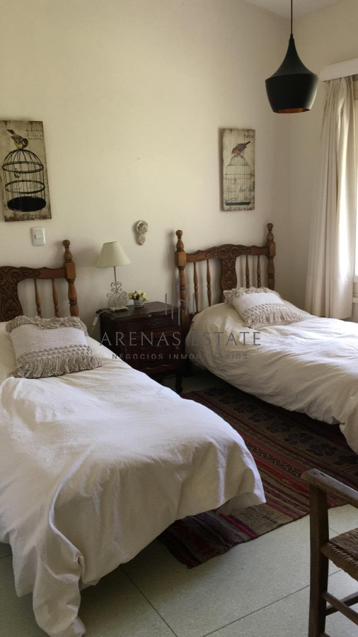 Casa ID.2416 - Casa en impecable estado, de 3 dormitorios en San Rafael Punta del Este 