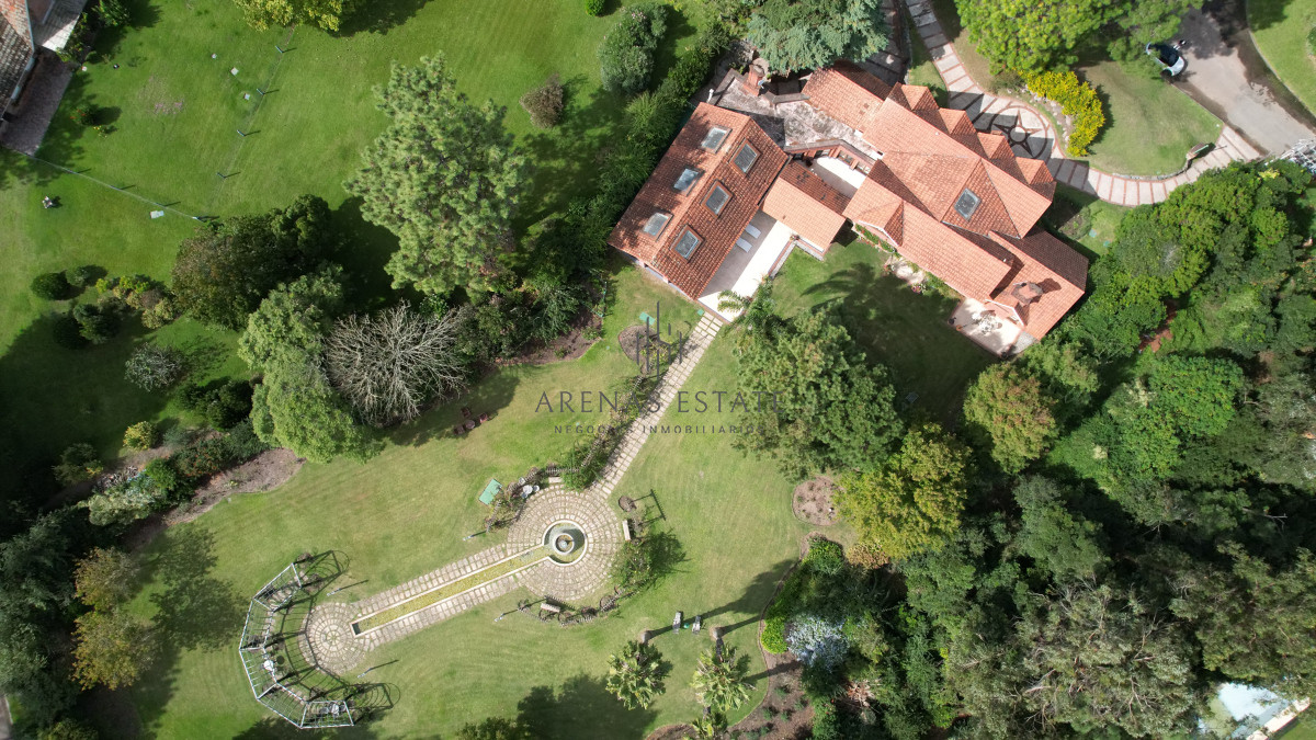 Casa ID.2387 - Propiedad exclusiva ubicada en Golf, Punta del este 