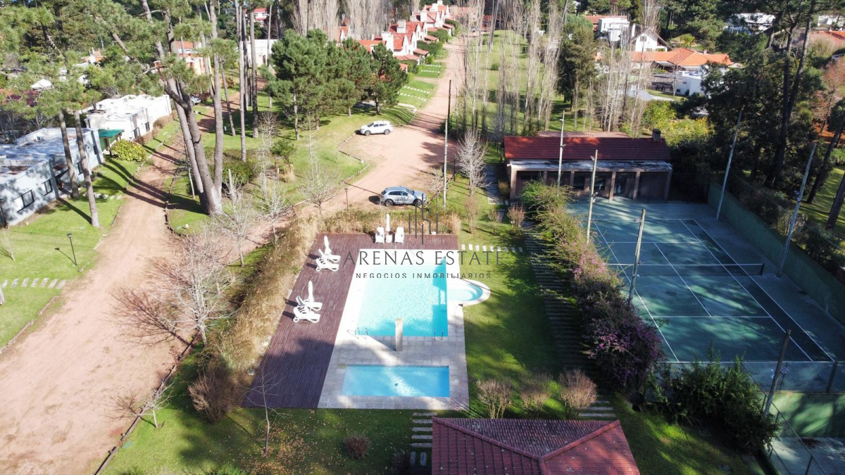 Terreno ID.4364 - En venta en Pinares Punta del Este,  terreno ideal para inversión 