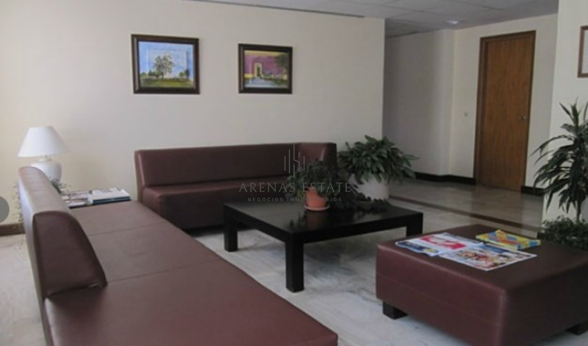 Apartamento ID.3800 - Vende espectacular apartamento de 3 dormitorios en Punta del Este