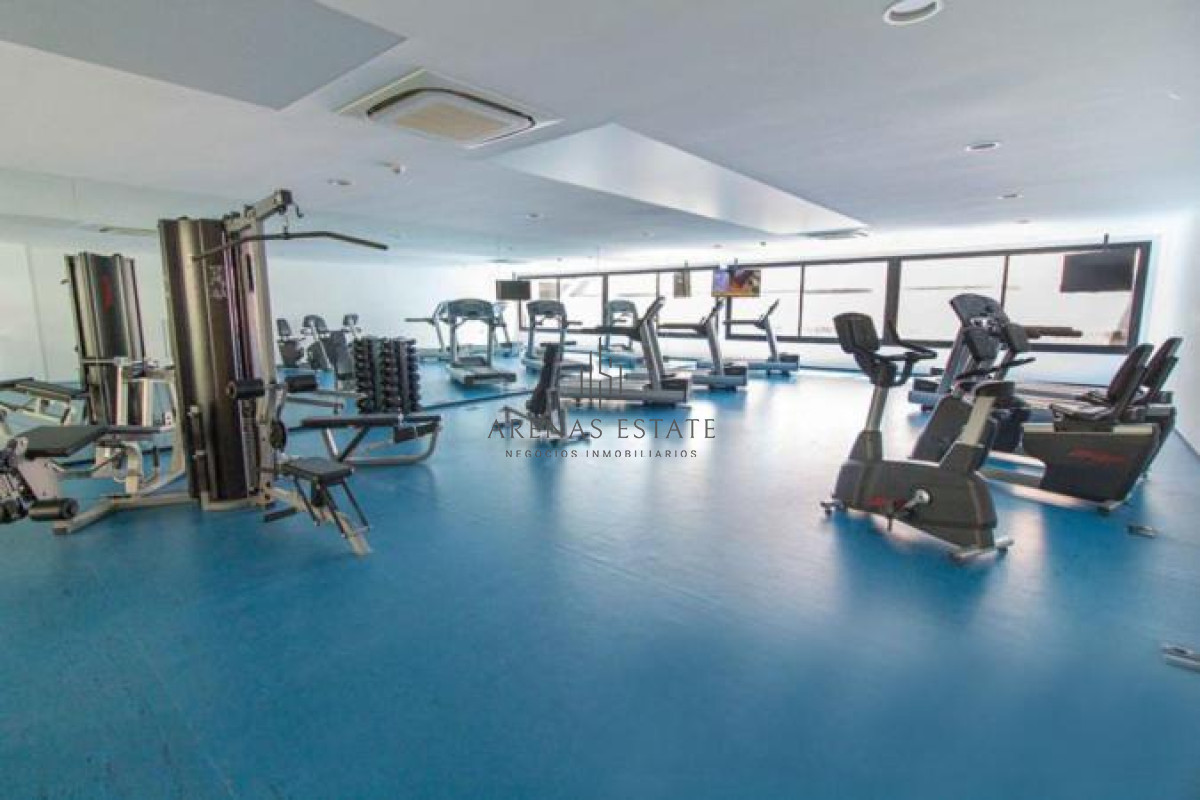 Apartamento ID.2221 - Departamento en venta de 3 dormitorios en Roosevelt Center, Punta del este 