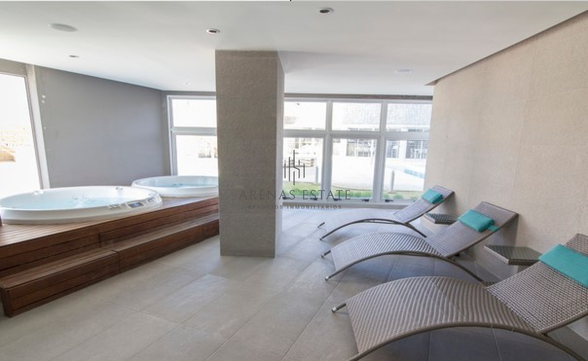 Apartamento ID.3156 - Departamento de 2 dormitorios en venta en Torre Wind. Punta del este