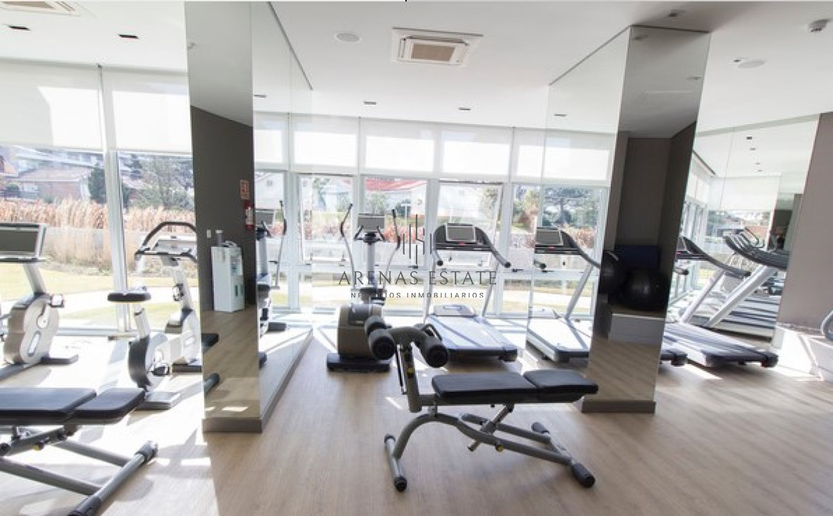 Apartamento ID.3156 - Departamento de 2 dormitorios en venta en Torre Wind. Punta del este