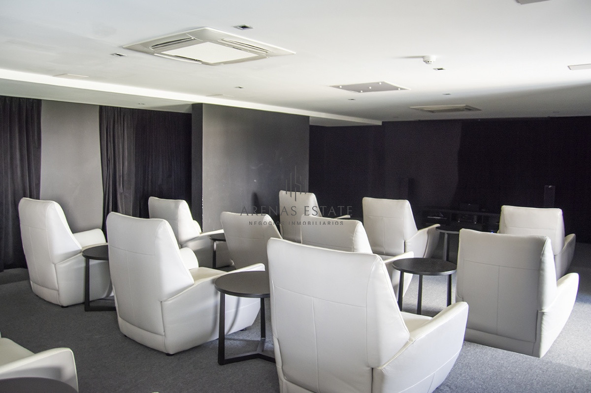 Apartamento ID.2408 - MIAMI BOULEVARD, PUNTA DEL ESTE, PLAYA MANSA, DOS DORMITORIOS , PRIMERAS PARADAS 
