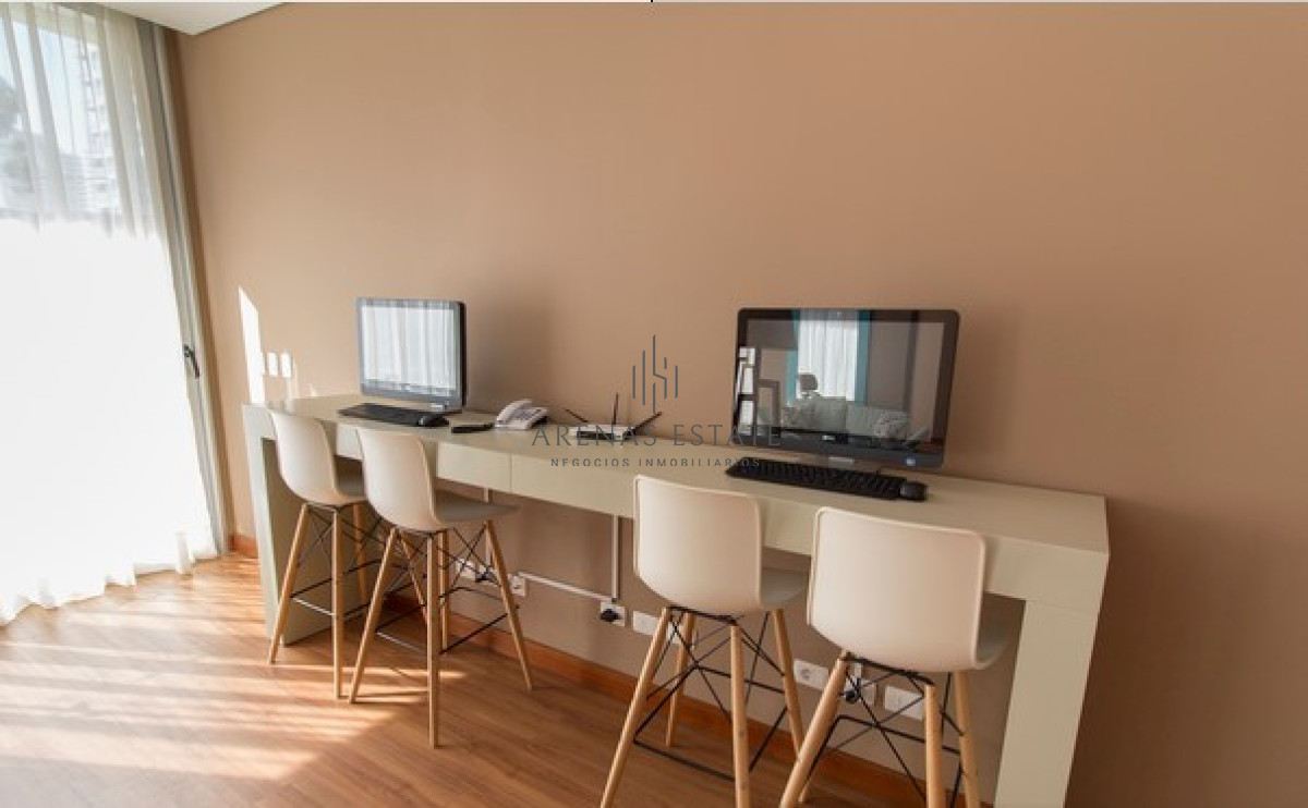 Apartamento ID.3156 - Departamento de 2 dormitorios en venta en Torre Wind. Punta del este