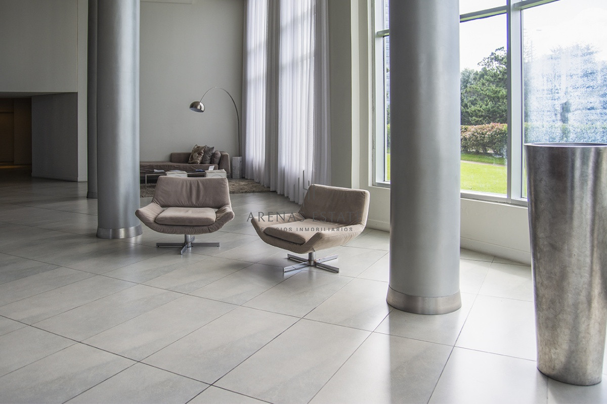 Apartamento ID.3117 - Departamento de 2 dormitorios en Ocean Drive II, Punta del Este