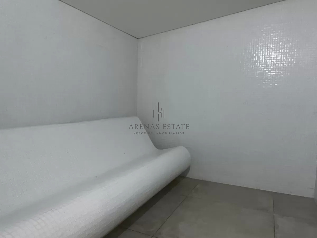 Apartamento ID.1027 - Departamento de 2 dormitorios en venta, Punta del Este