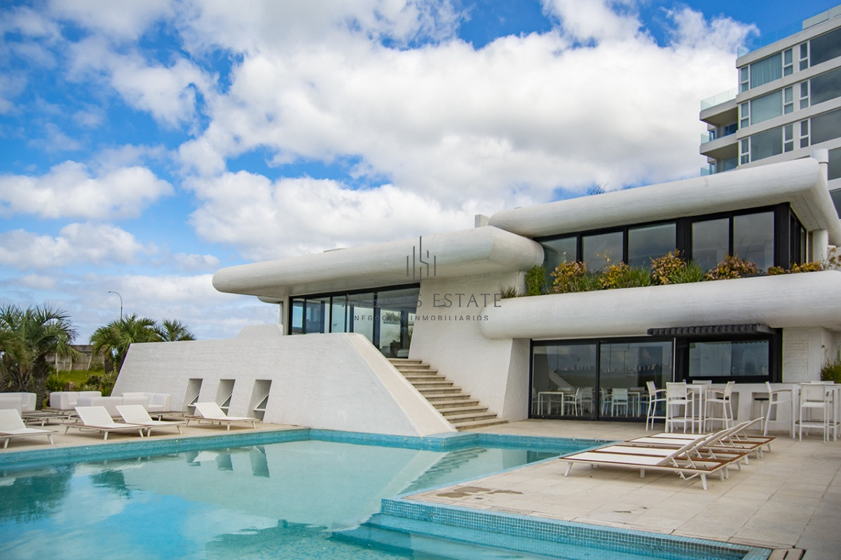Apartamento ID.3359 - Vende apartamento con vista al mar de 3 suites, en Mansa- Punta del Este.