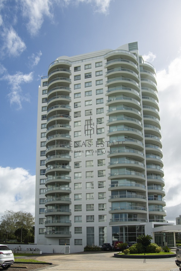 Apartamento ID.3117 - Departamento de 2 dormitorios en Ocean Drive II, Punta del Este