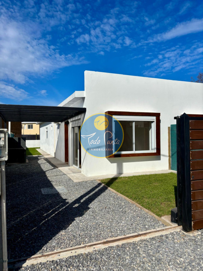 Casa de 2 dormitorios en Altos de la Laguna, Punta del Este | Todo Punta