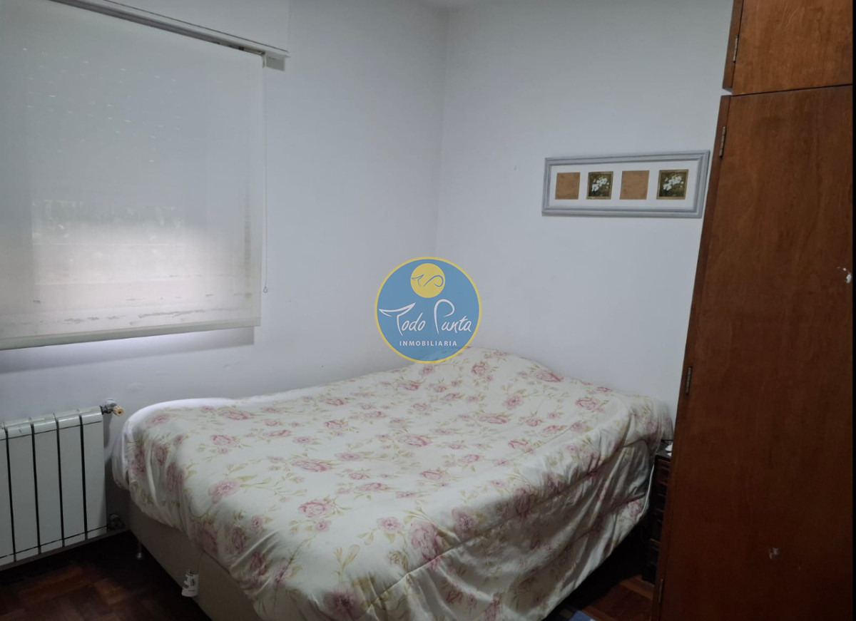 Miniatura de Casa de 4 dormitorios en Cantegril, Punta del Este | Todo Punta