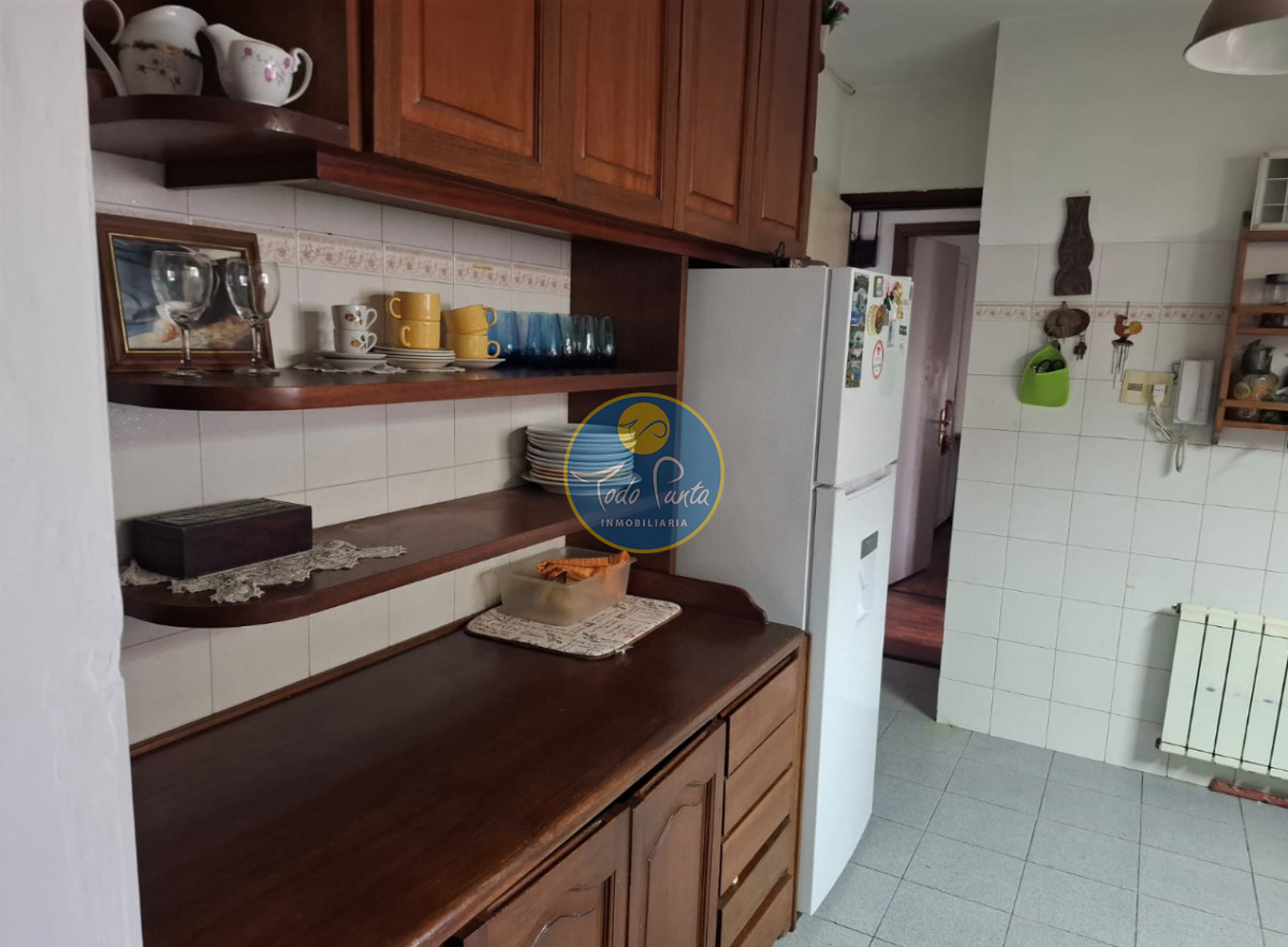 Miniatura de Casa de 4 dormitorios en Cantegril, Punta del Este | Todo Punta