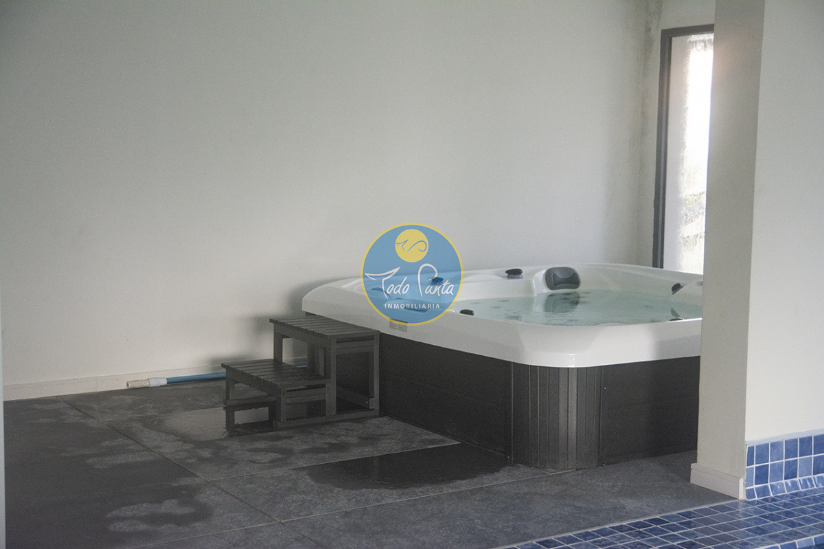 Miniatura de Apartamento de 2 dormitorios en Brava, Punta del Este | Todo Punta
