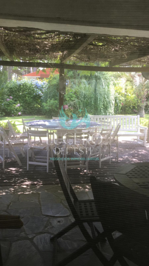 Casa ID.467 - Vendo Casa en impecable estado, de 3 dormitorios en San Rafael Punta del Este 