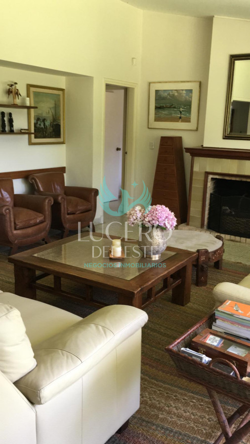 Casa ID.467 - Vendo Casa en impecable estado, de 3 dormitorios en San Rafael Punta del Este 