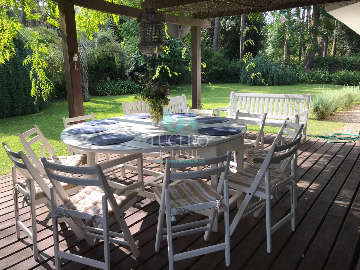 Casa ID.467 - Vendo Casa en impecable estado, de 3 dormitorios en San Rafael Punta del Este 