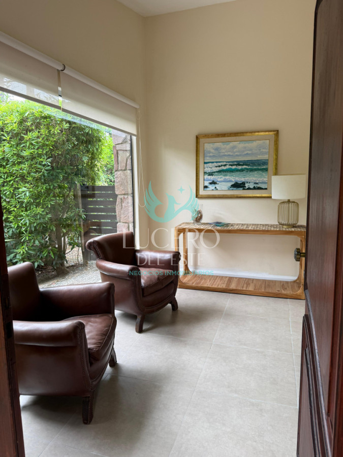 Casa ID.467 - Vendo Casa en impecable estado, de 3 dormitorios en San Rafael Punta del Este 