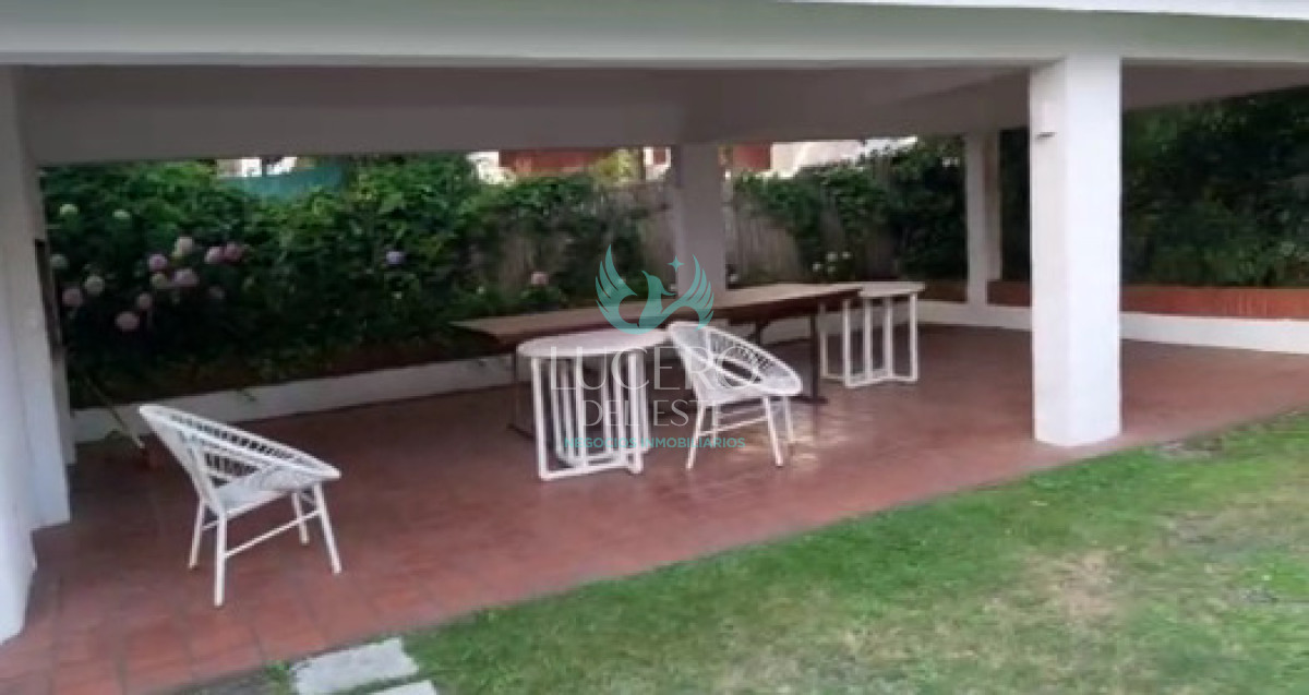Casa ID.1808 - 2 chalet apareados en venta proximo al mar, Playa Brava