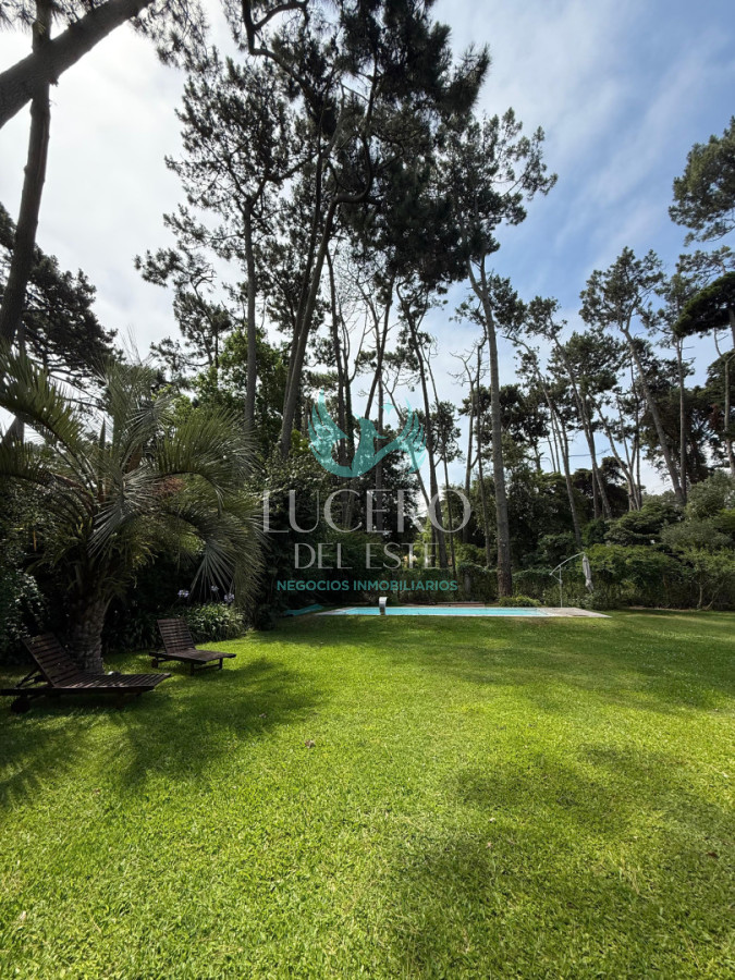 Casa ID.467 - Vendo Casa en impecable estado, de 3 dormitorios en San Rafael Punta del Este 