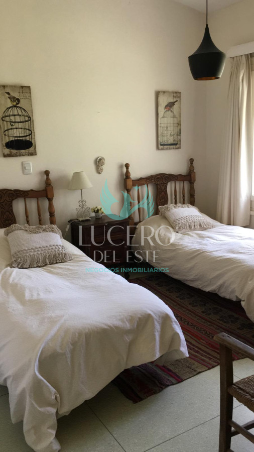 Casa ID.467 - Vendo Casa en impecable estado, de 3 dormitorios en San Rafael Punta del Este 