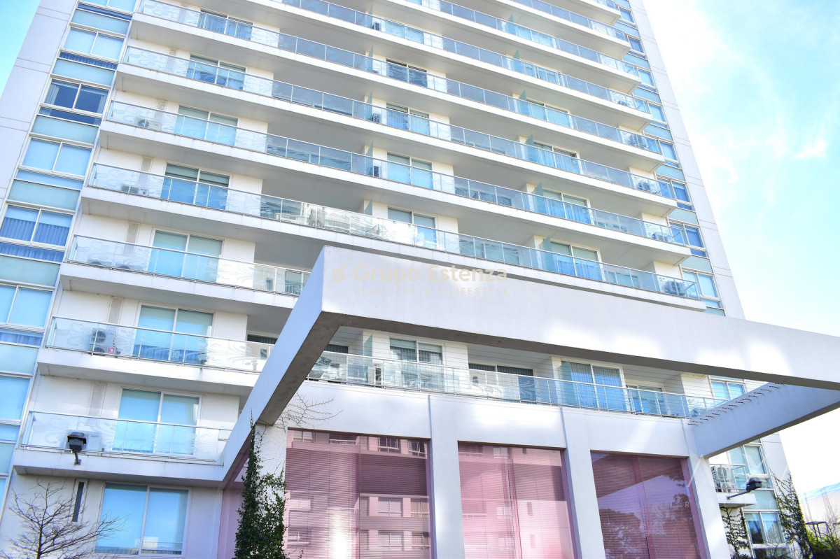 Apartamento ID.887 - Vende apartamento de 2 dormitorios en Roosevelt Punta del Este.