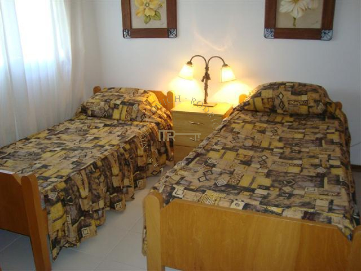 Apartamento ID.3383 - Apartamento en Venta de 2 dormitorio en Playa Brava , Punta del este 