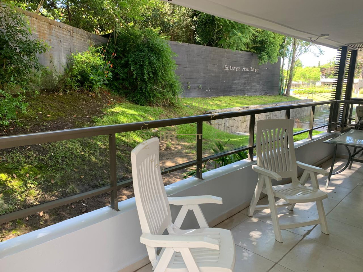 Apartamento ID.2043 - Vende apartamento de 1 dormitorio en edificio unique, Punta del Este