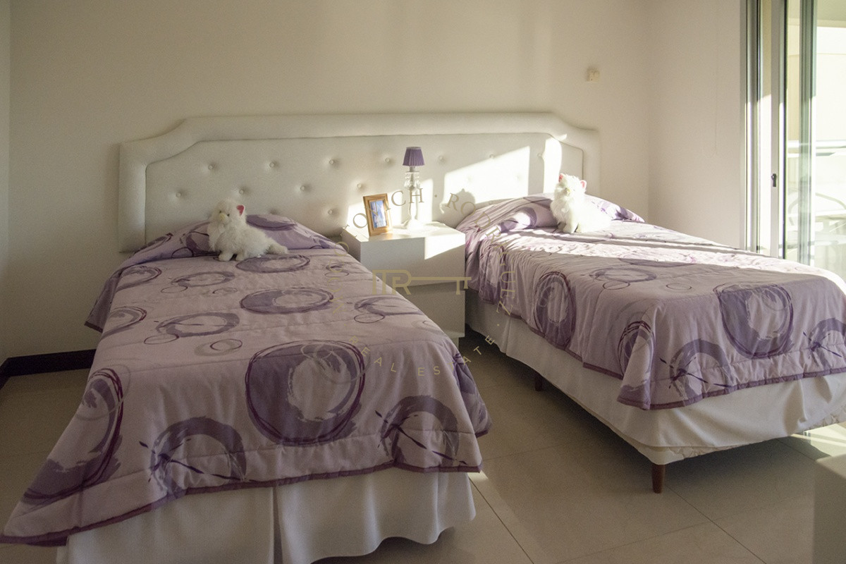 Apartamento ID.2949 - Departamento en venta frente al mar. Torre Lobos, Playa Brava, 3 dormitorios.