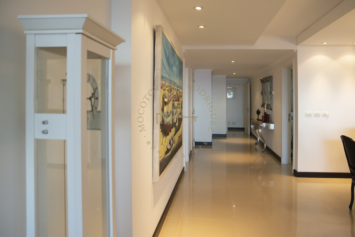 Apartamento ID.2947 - Departamento en venta frente al mar. Torre Lobos, Playa Brava, 3 dormitorios.