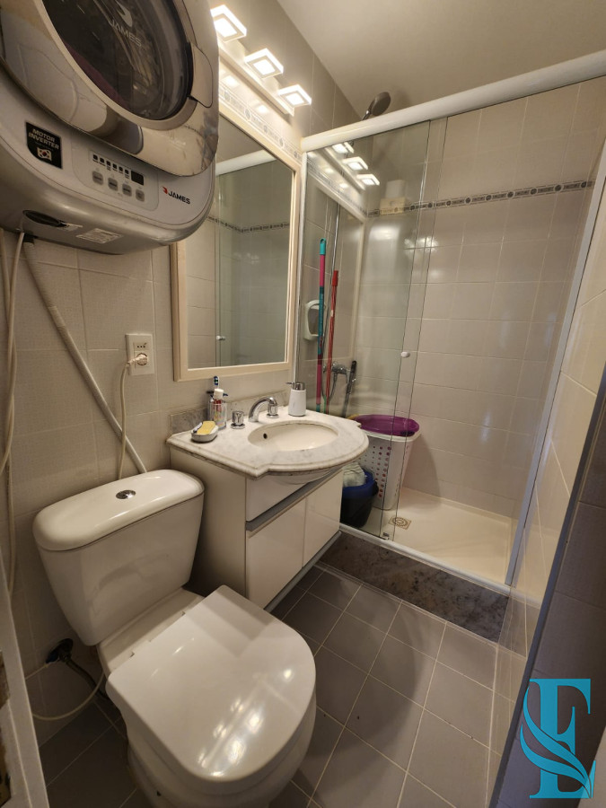 Apartamento ID.551 -  Apartamento en venta frente al mar 2 dormitorios , Playa Mansa 