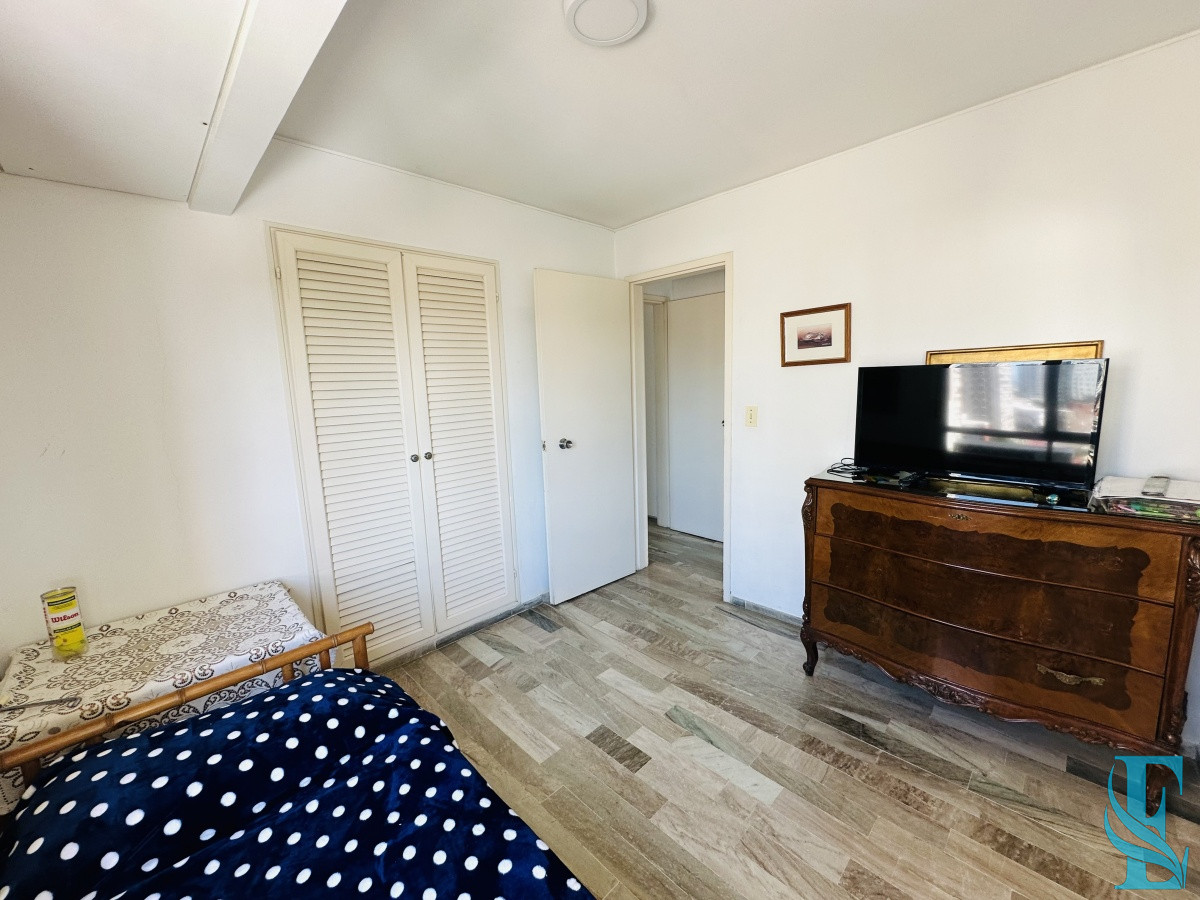 Apartamento ID.555 - Apartamento en venta de 3 dormitorios en Playa Brava , Punta del este 