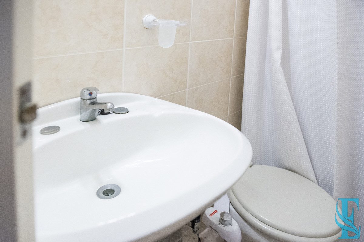 Apartamento ID.877 - Apartamento de 1 dormitorio y medio en venta en Peninsula, vista al mar. 