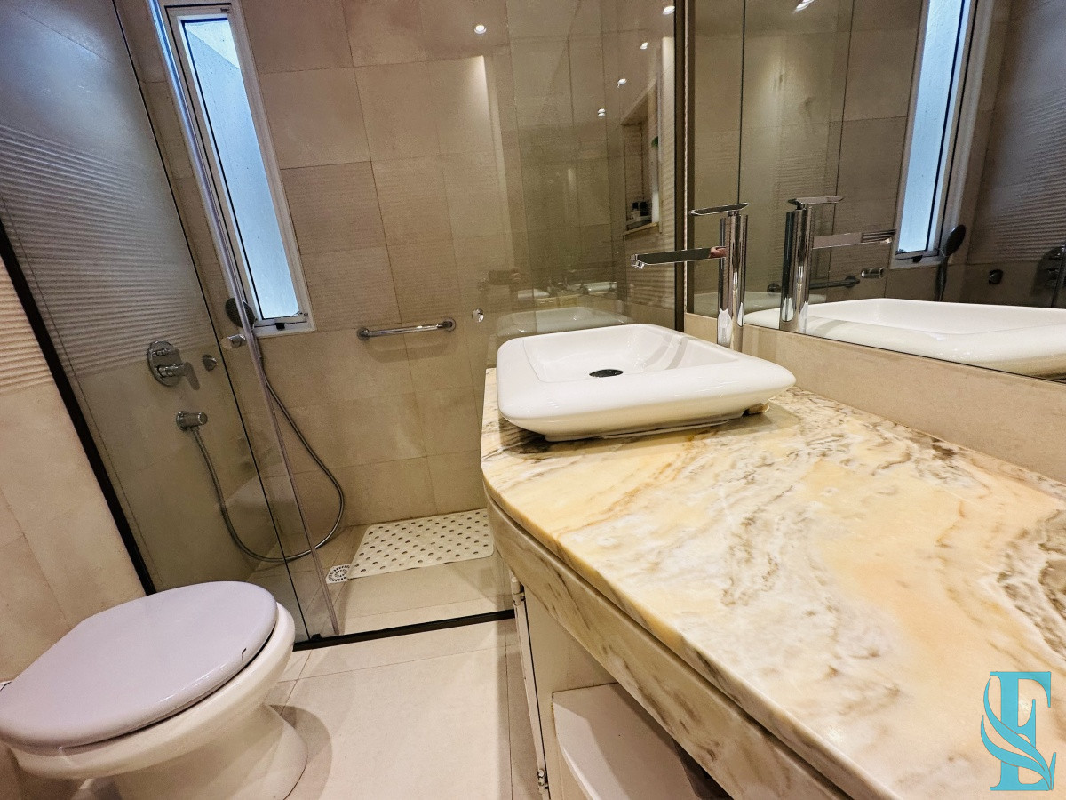 Apartamento ID.555 - Apartamento en venta de 3 dormitorios en Playa Brava , Punta del este 