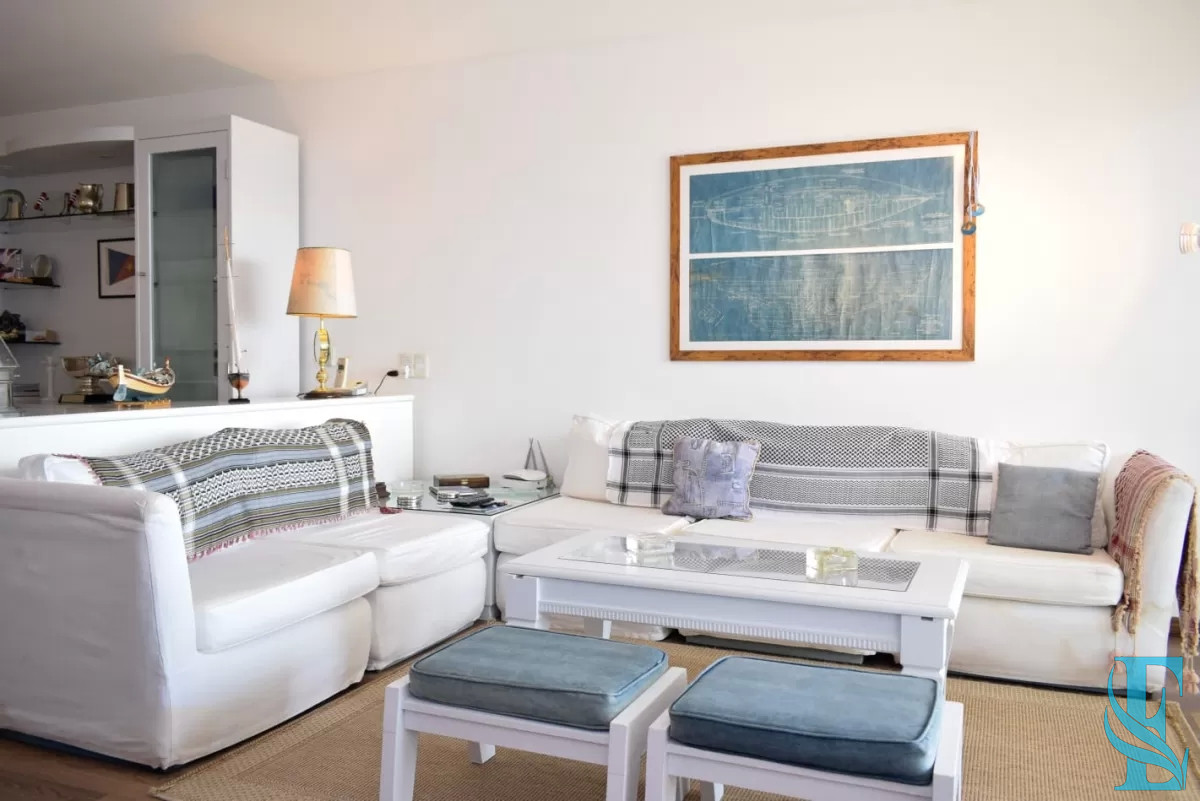 Apartamento ID.682 - Departamento de 3 dormitorios + dep. en venta en Edif. Fontemar, vista al Puerto