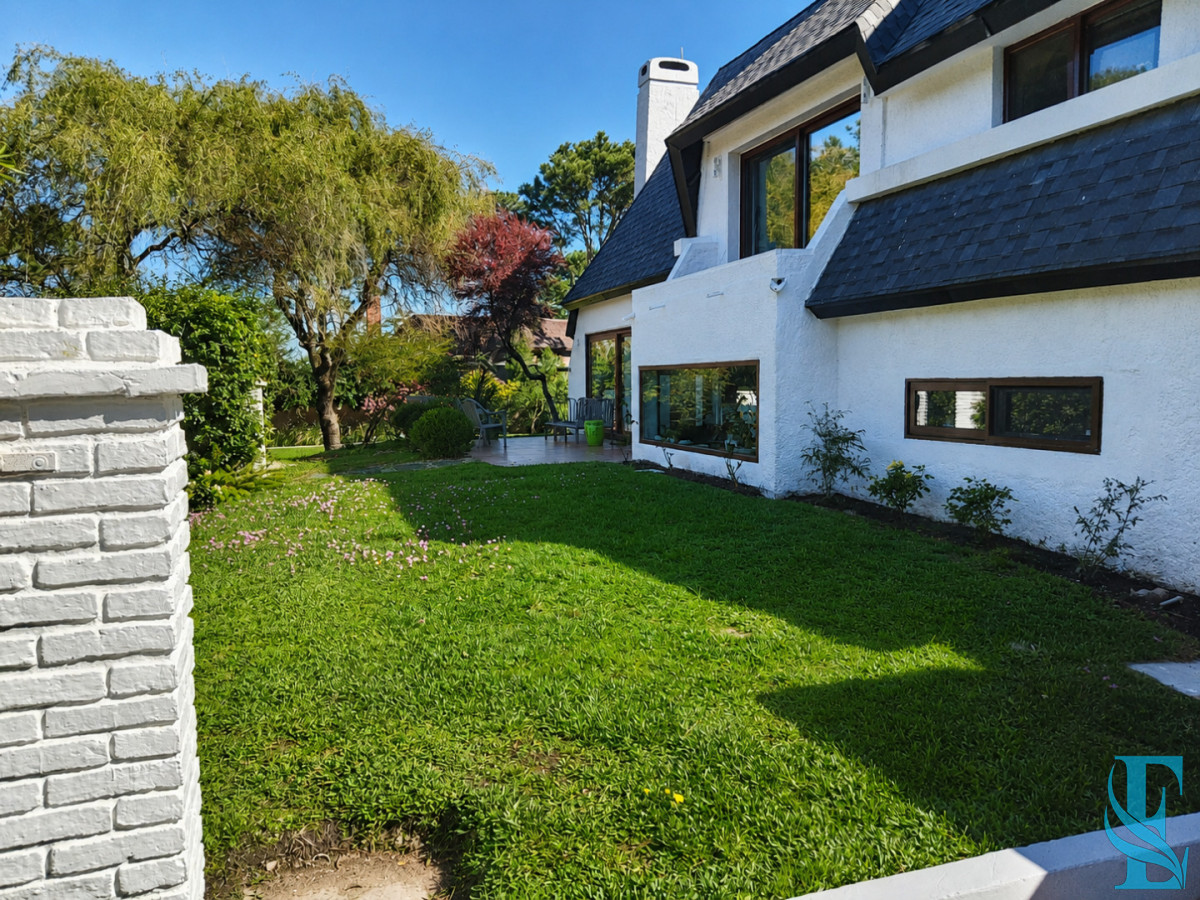 Casa ID.991 - En venta casa de 3 dormitorios en Maldonado
