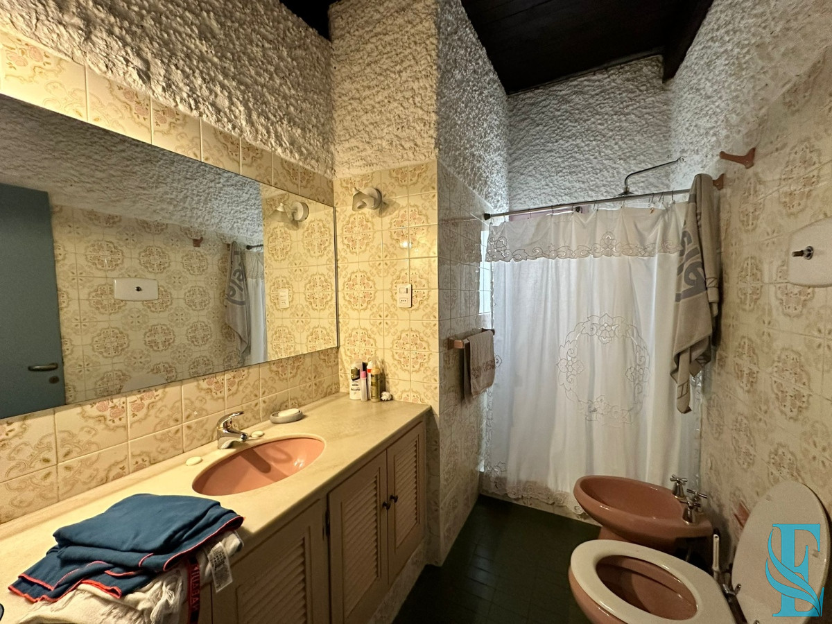 Casa ID.622 - Vende casa de 3 dormitorios en Pinares , Punta del Este 