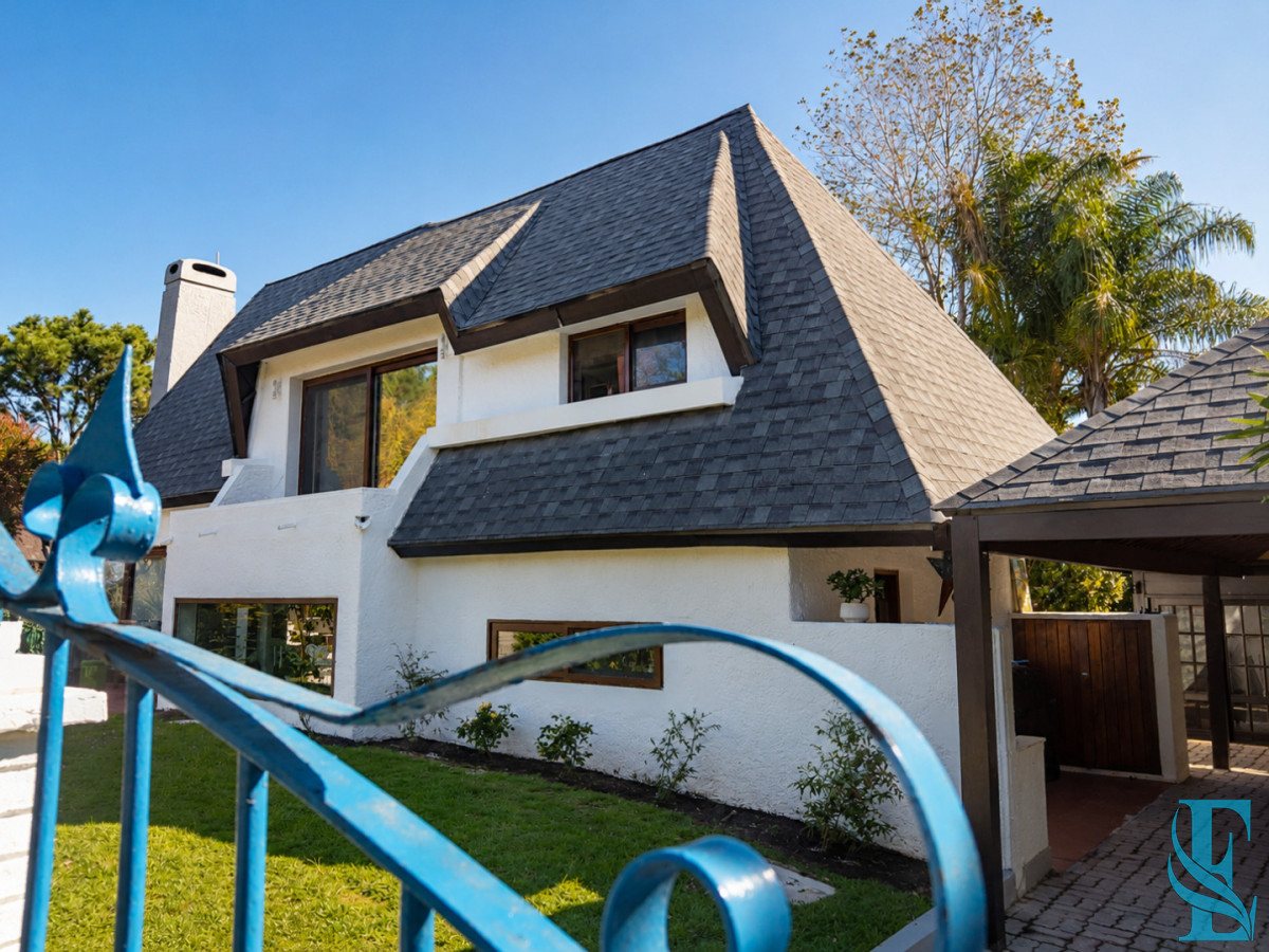 Casa ID.991 - En venta casa de 3 dormitorios en Maldonado