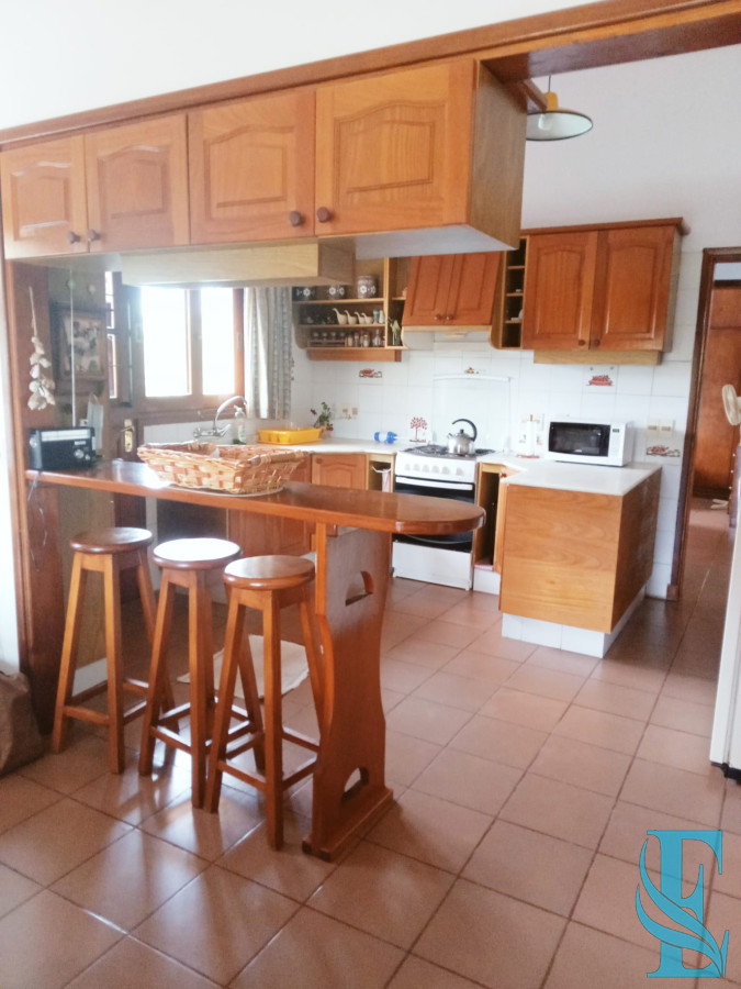 Casa ID.203 - CHALET TRADICIONAL EN PLAYA MANSA, 3 DORMITORIOS, PINARES