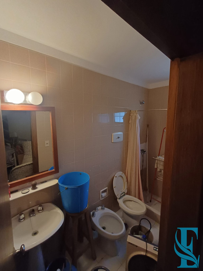 Casa ID.583 - Vende casa de 3 dormitorios en Cantegril, punta del este 
