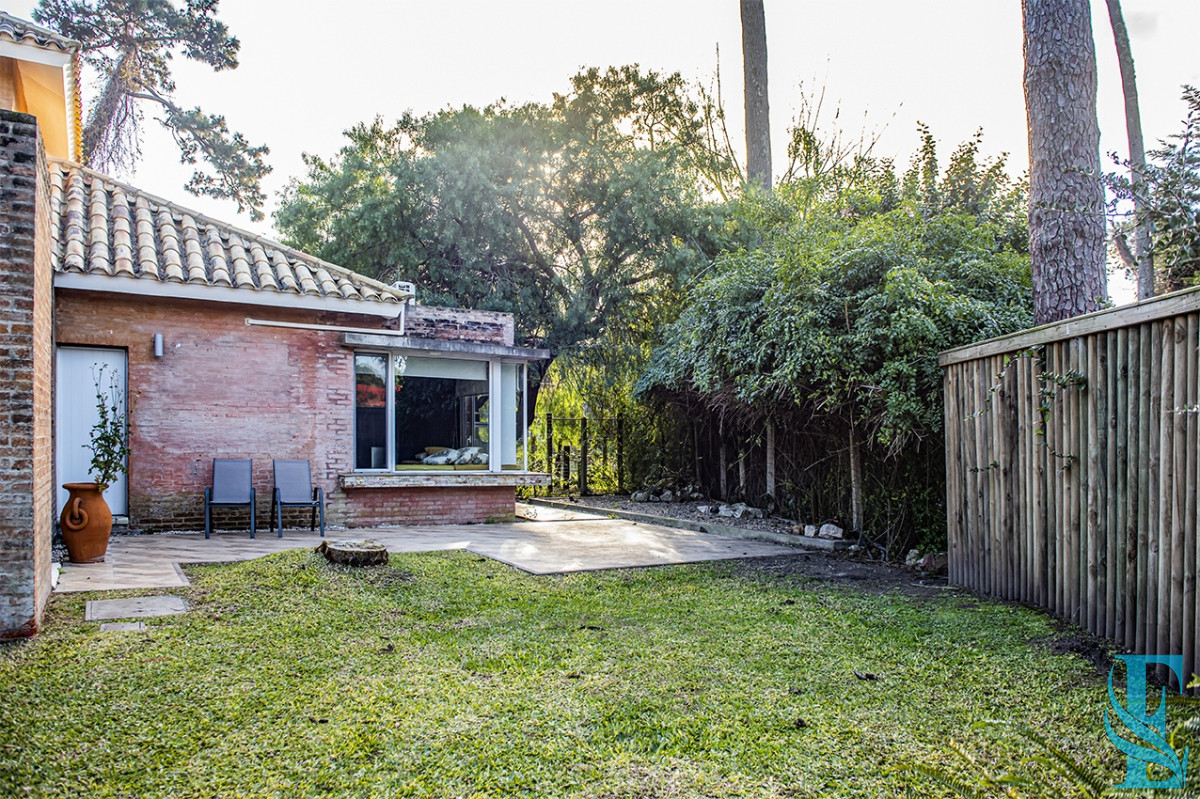Casa ID.465 - Casa en Venta de 4 dormitorios en San Rafael , Punta del este 