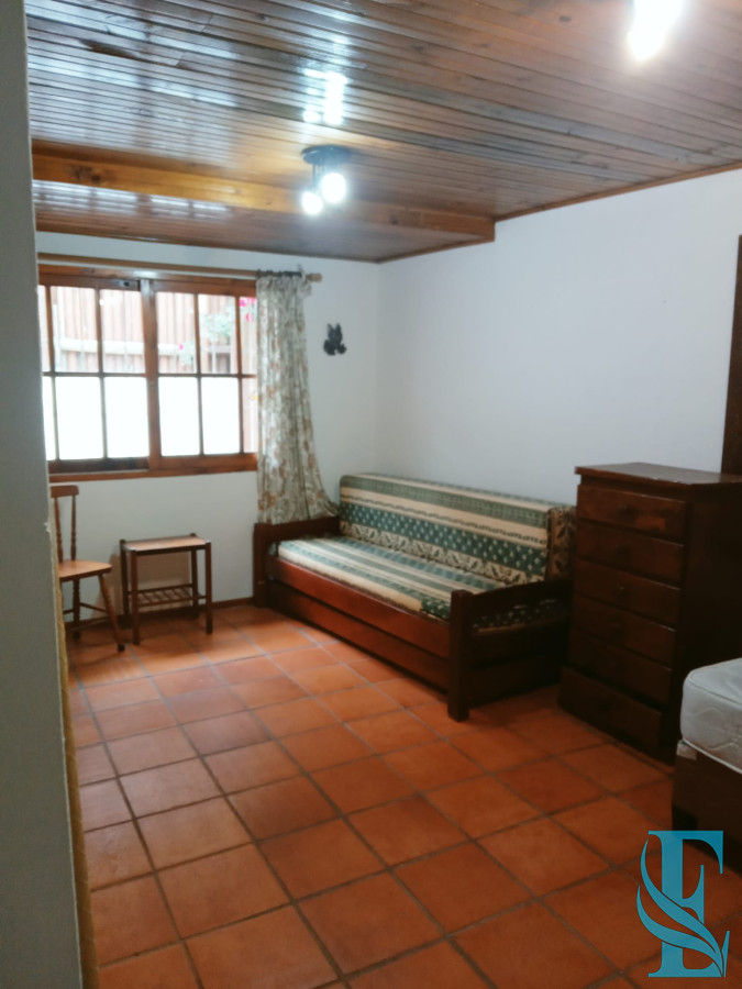 Casa ID.203 - CHALET TRADICIONAL EN PLAYA MANSA, 3 DORMITORIOS, PINARES