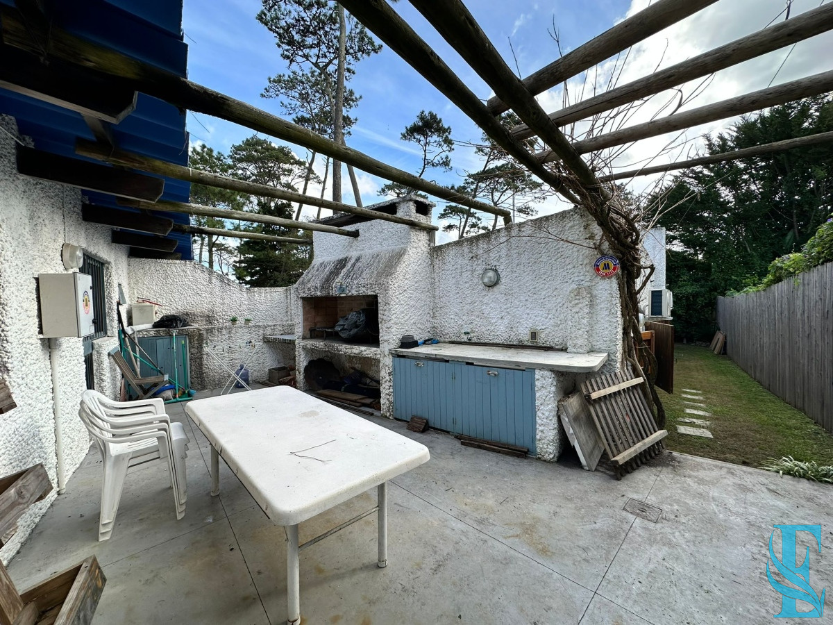 Casa ID.622 - Vende casa de 3 dormitorios en Pinares , Punta del Este 
